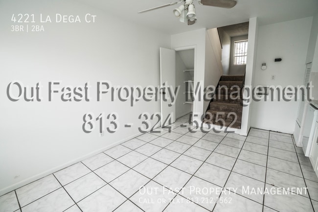 Building Photo - 4221 La Dega Ct