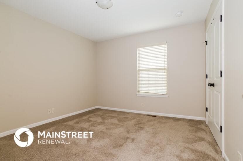 Building Photo - 524 S Poplar St