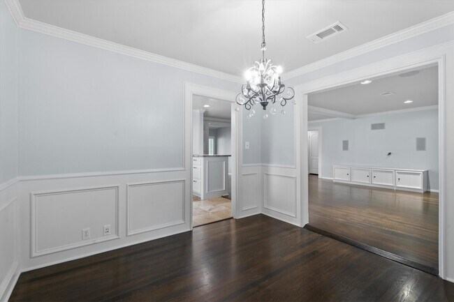 Building Photo - 1328 Bingle Rd