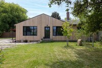 Building Photo - Soul of The old Bozeman with the conveniences of modern design with flexible lease dates