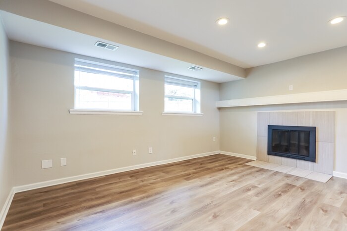 Building Photo - 4437 S Cathay Way