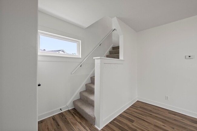 Building Photo - 2671 Whitehead Rd