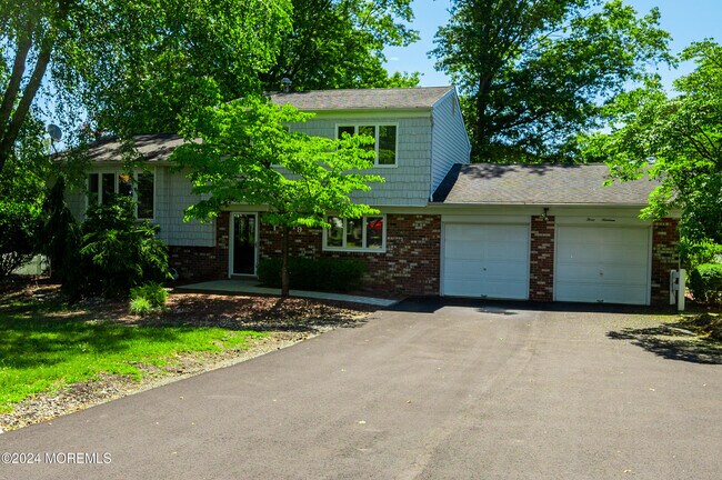 Building Photo - 319 Union Hill Rd