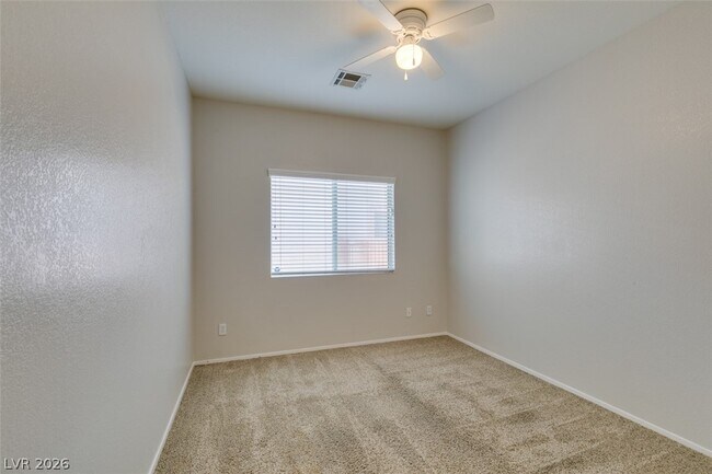 Building Photo - 1209 Echo Beach Ave