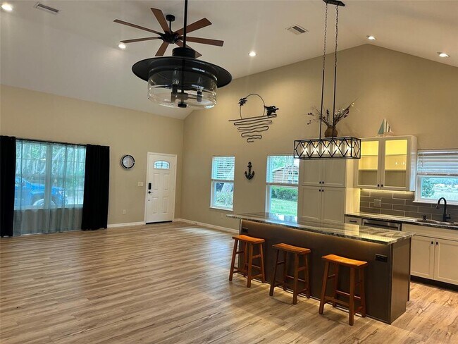 Building Photo - 24876 NE 135th St