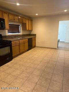 Building Photo - 615 S Espina St