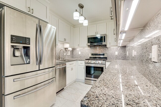 Kitchen - 6143 Leesburg Pike