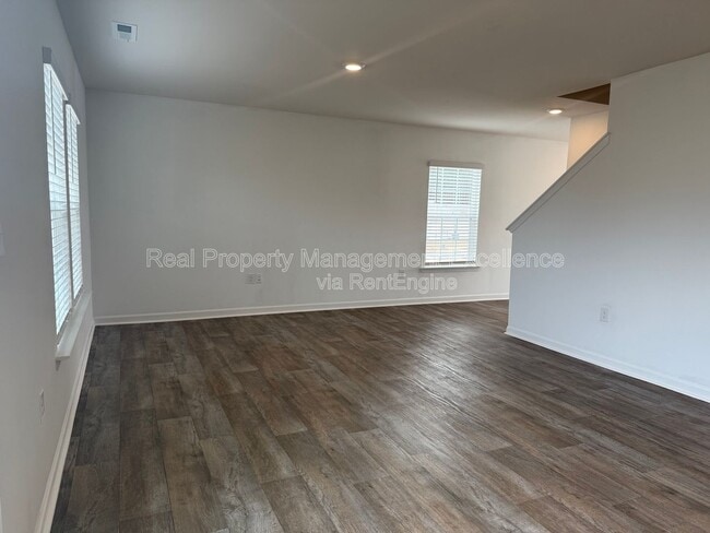 Building Photo - 3117 Pasile Ct