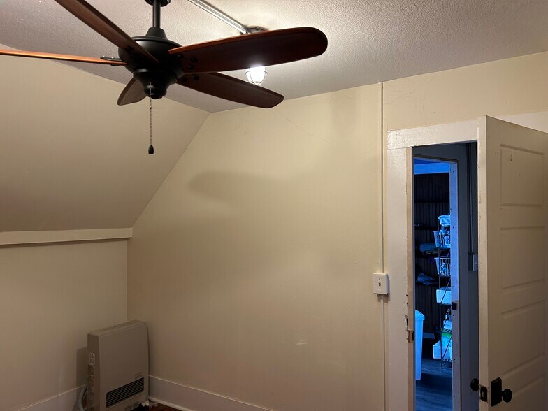Building Photo - 765 11th St