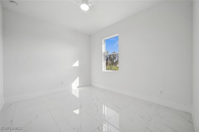 Building Photo - 4701-4703 28th St SW