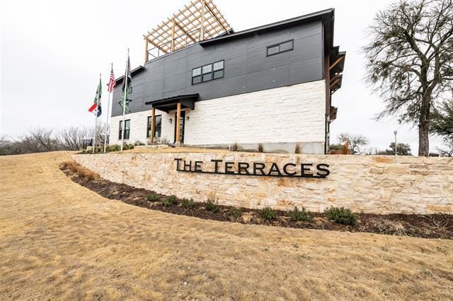 Building Photo - 110 Clark Ln