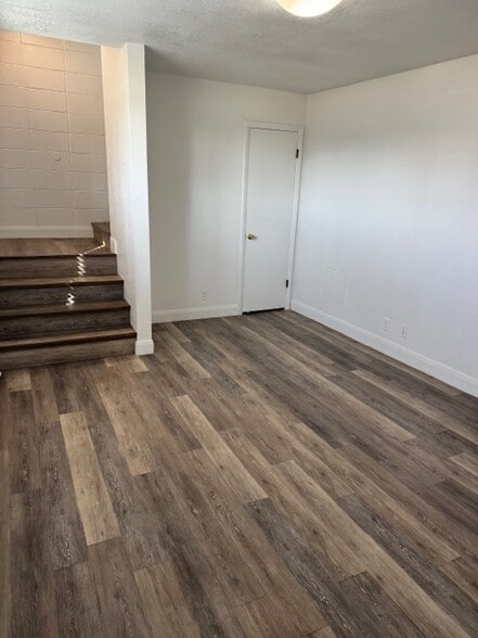 Building Photo - 554 N 800 W