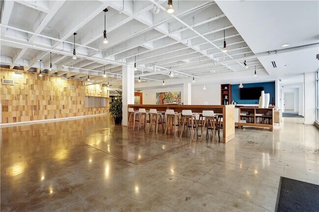 Building Photo - 878 Peachtree St NE