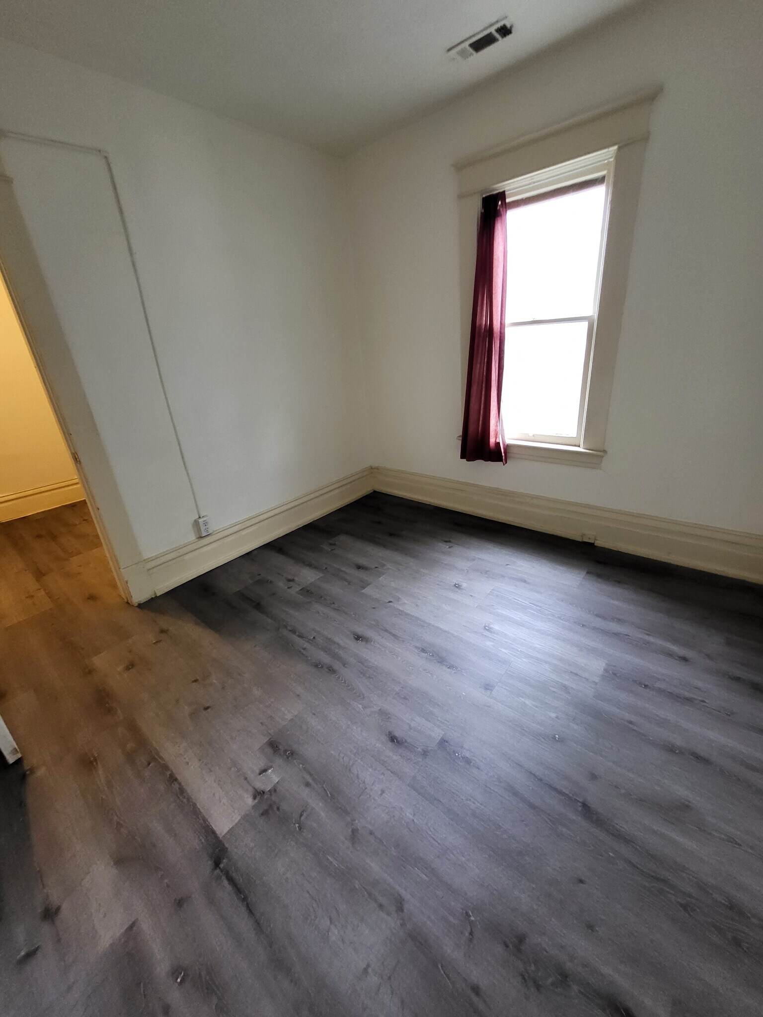 BR 2 - 429 W Cedar St