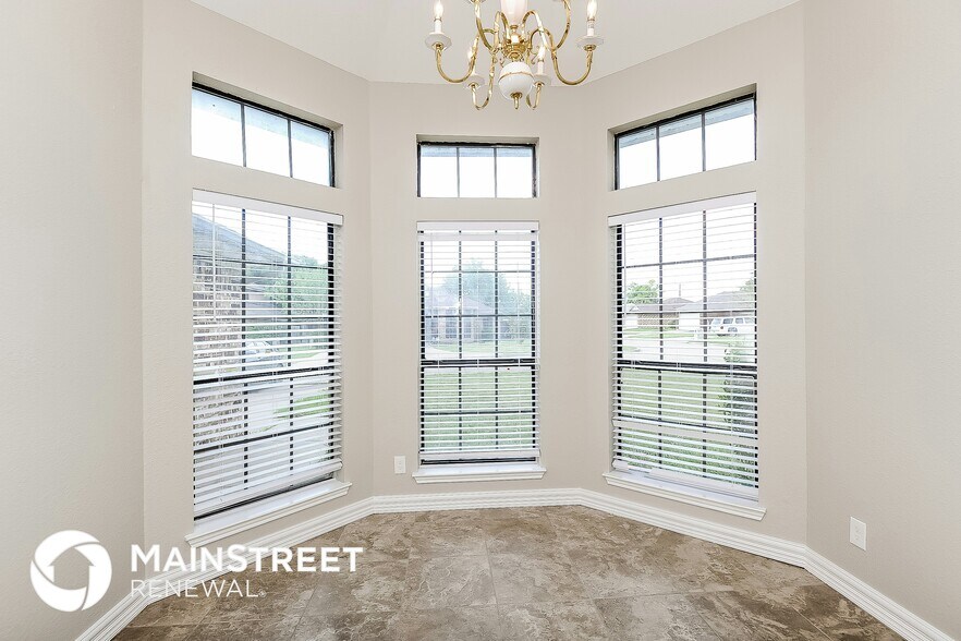 Building Photo - 6201 Tempest Dr