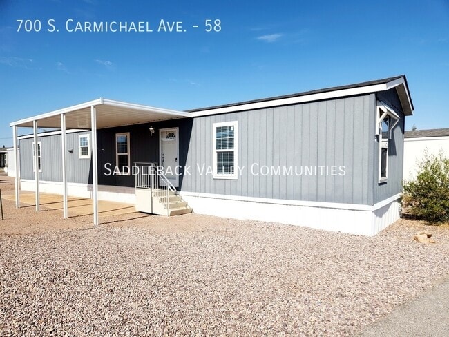 Building Photo - 700 S Carmichael Ave