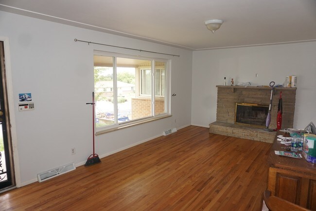 Building Photo - 5670 W 51st Ave