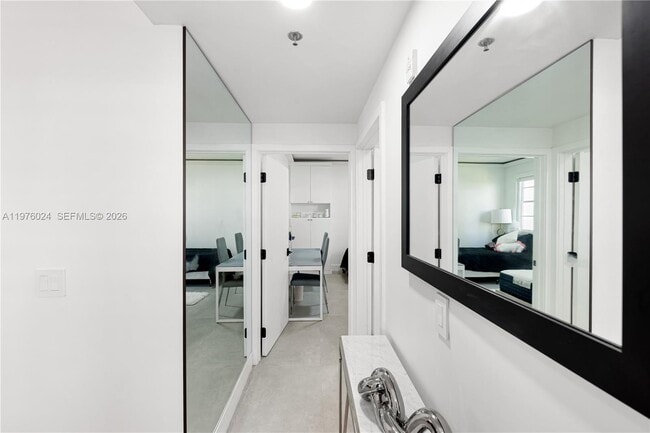 Building Photo - 3255 NE 184th St