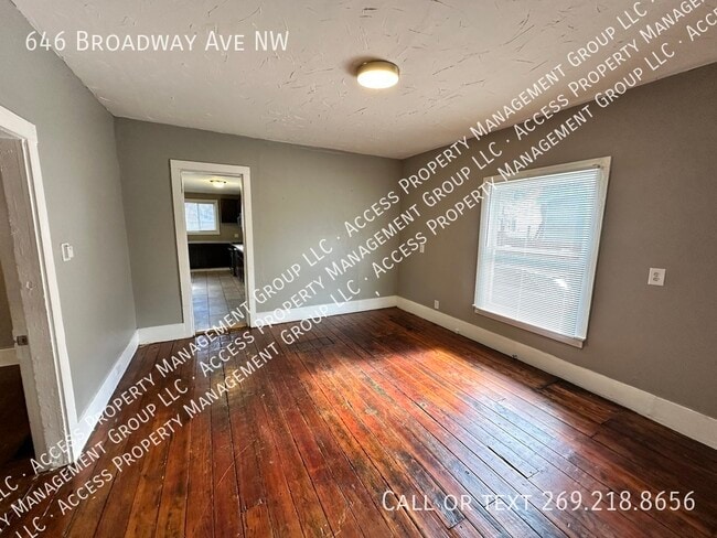 Building Photo - 646 Broadway Ave NW