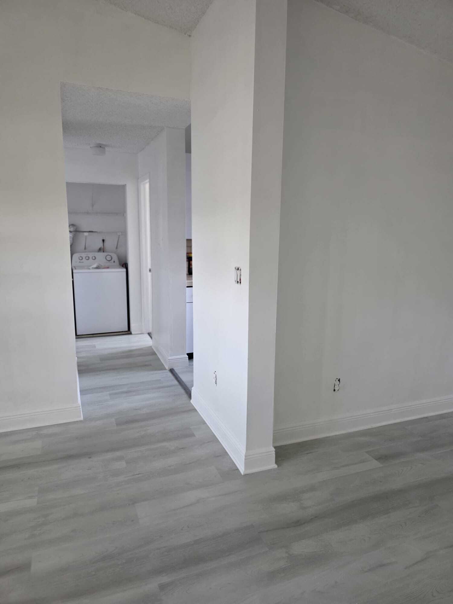 Building Photo - 18200 Mediterranean Blvd