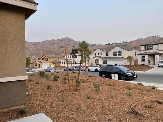 Building Photo - 8277 Country Mile Ln