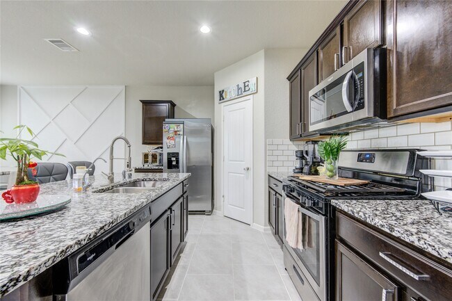 Building Photo - 29623 Stanley Canyon Ln