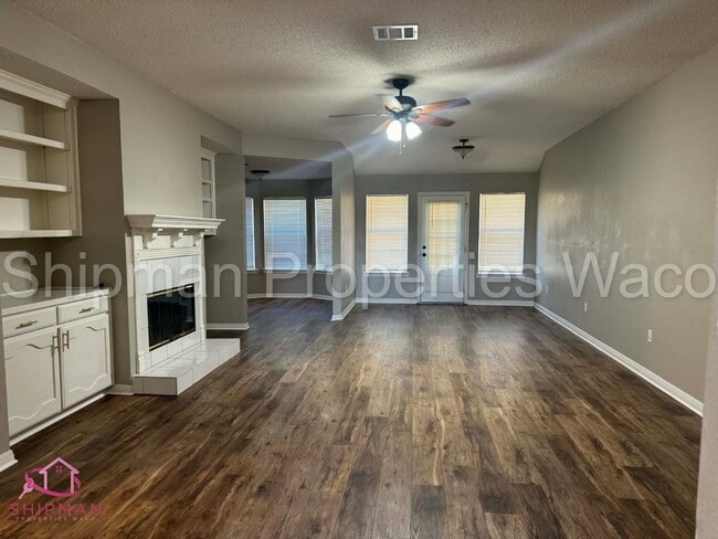 Building Photo - 848 Eagles Nest Dr