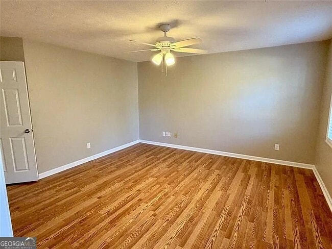 Building Photo - 343 Welton Way