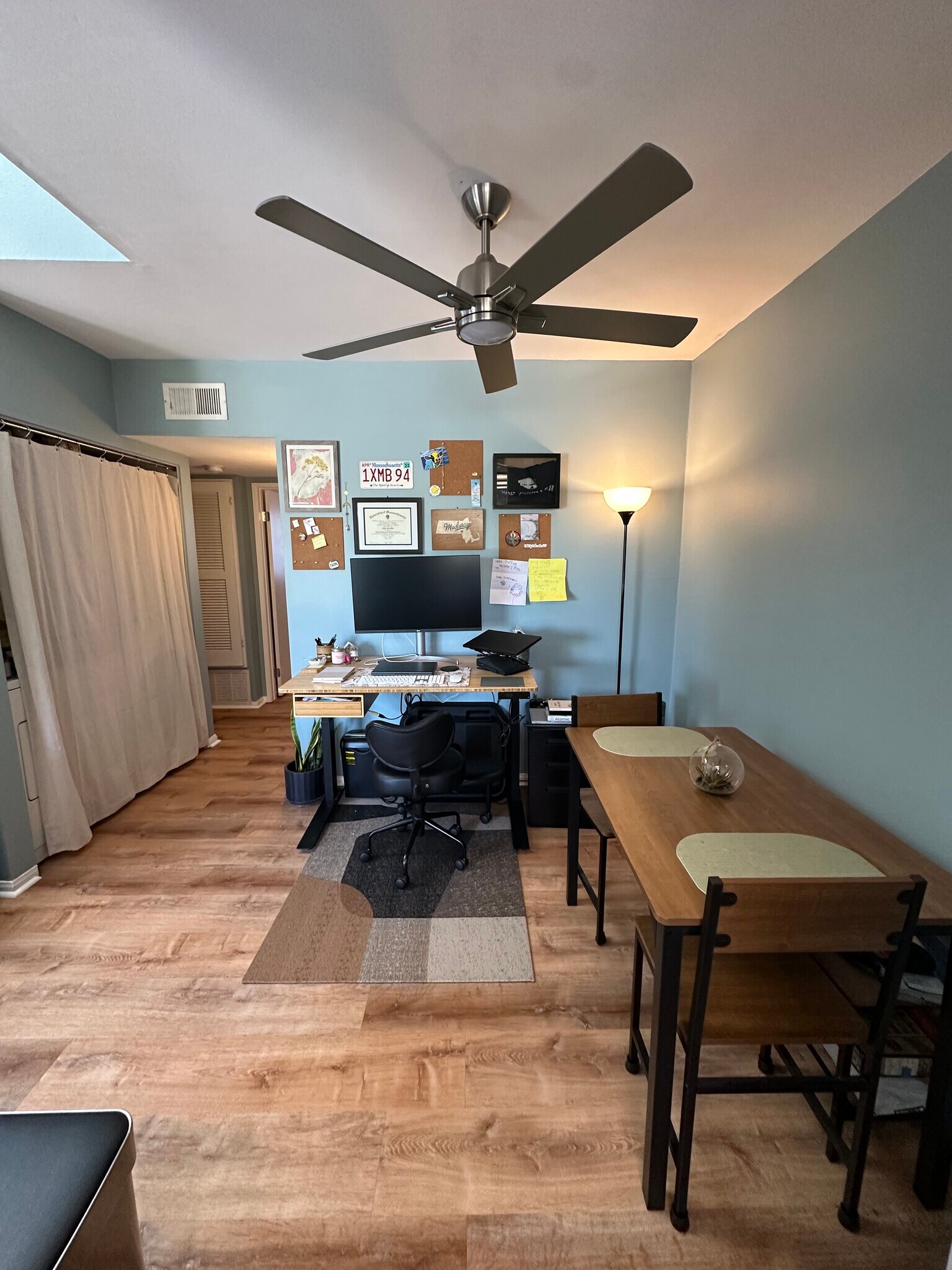 Building Photo - 4385 Georgia St