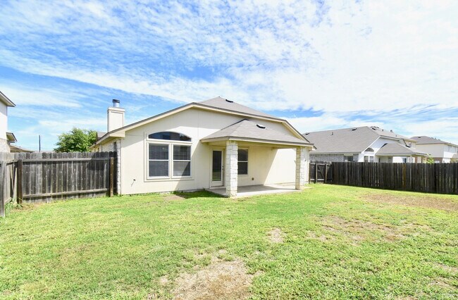 Building Photo - Pre-Holiday Move-In Special!!!  Welcome to...