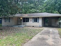 Building Photo - 3251 Corey Dr