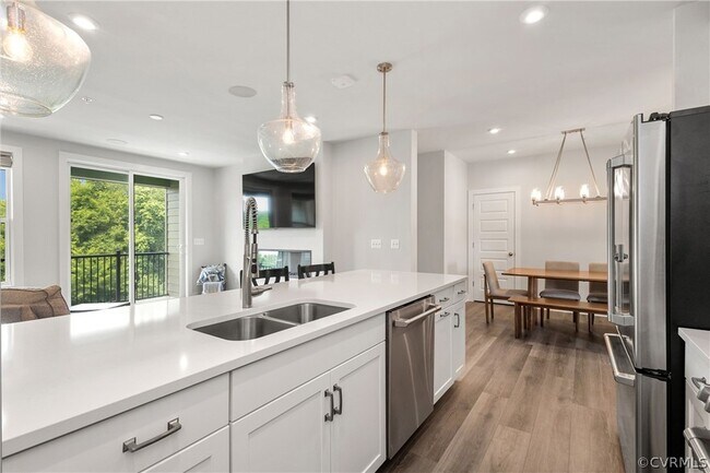 Building Photo - 5326 Old Main St