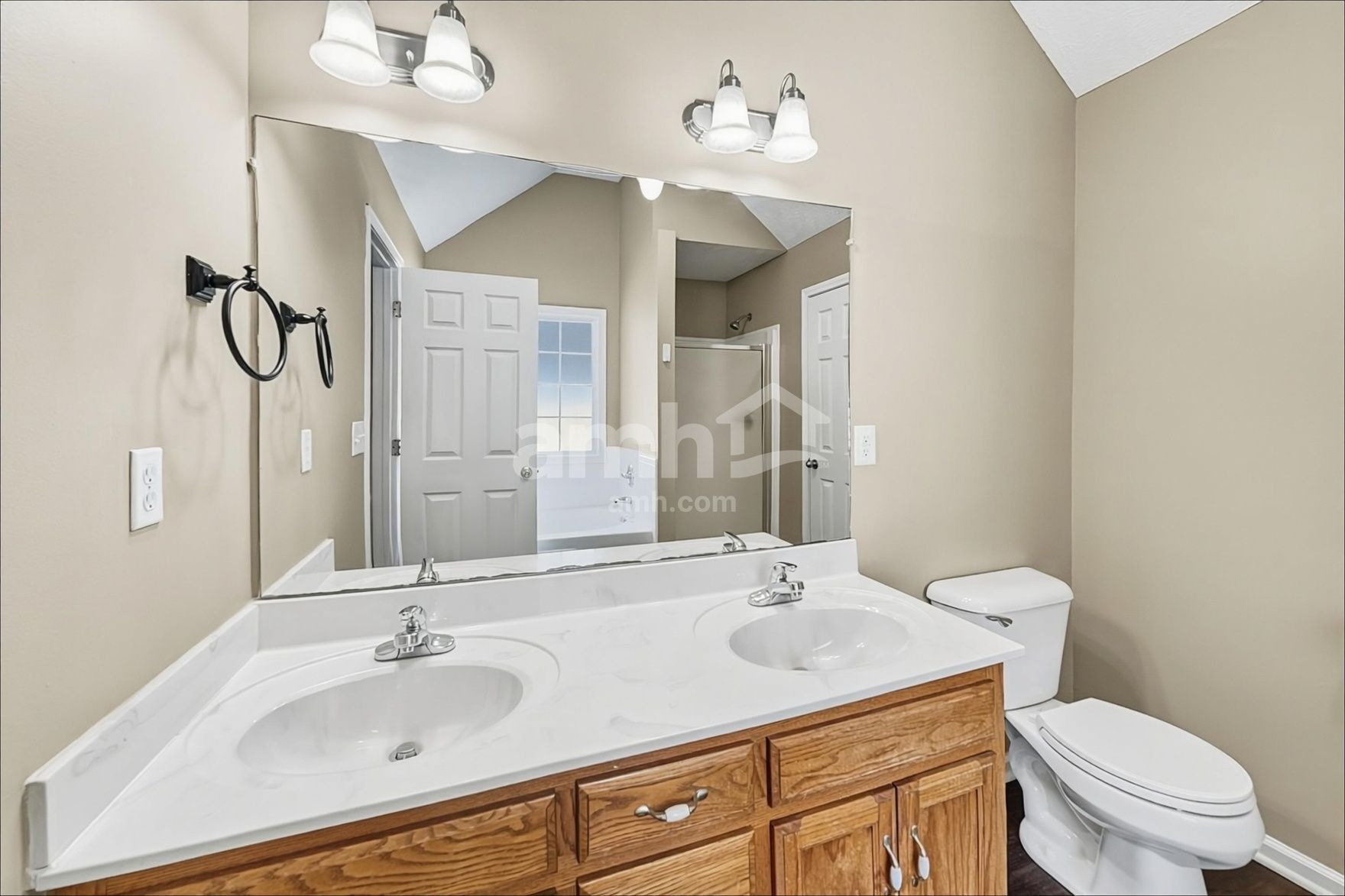 Building Photo - 3713 Kendra Ct N