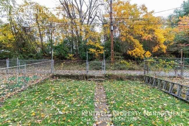 Building Photo - 3 BR 1BA Home in Linwood PA Available for ...