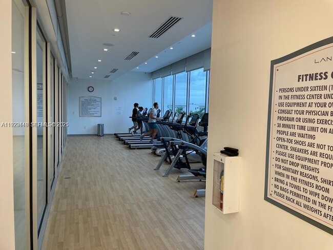 Building Photo - 6453 NW 102nd Path