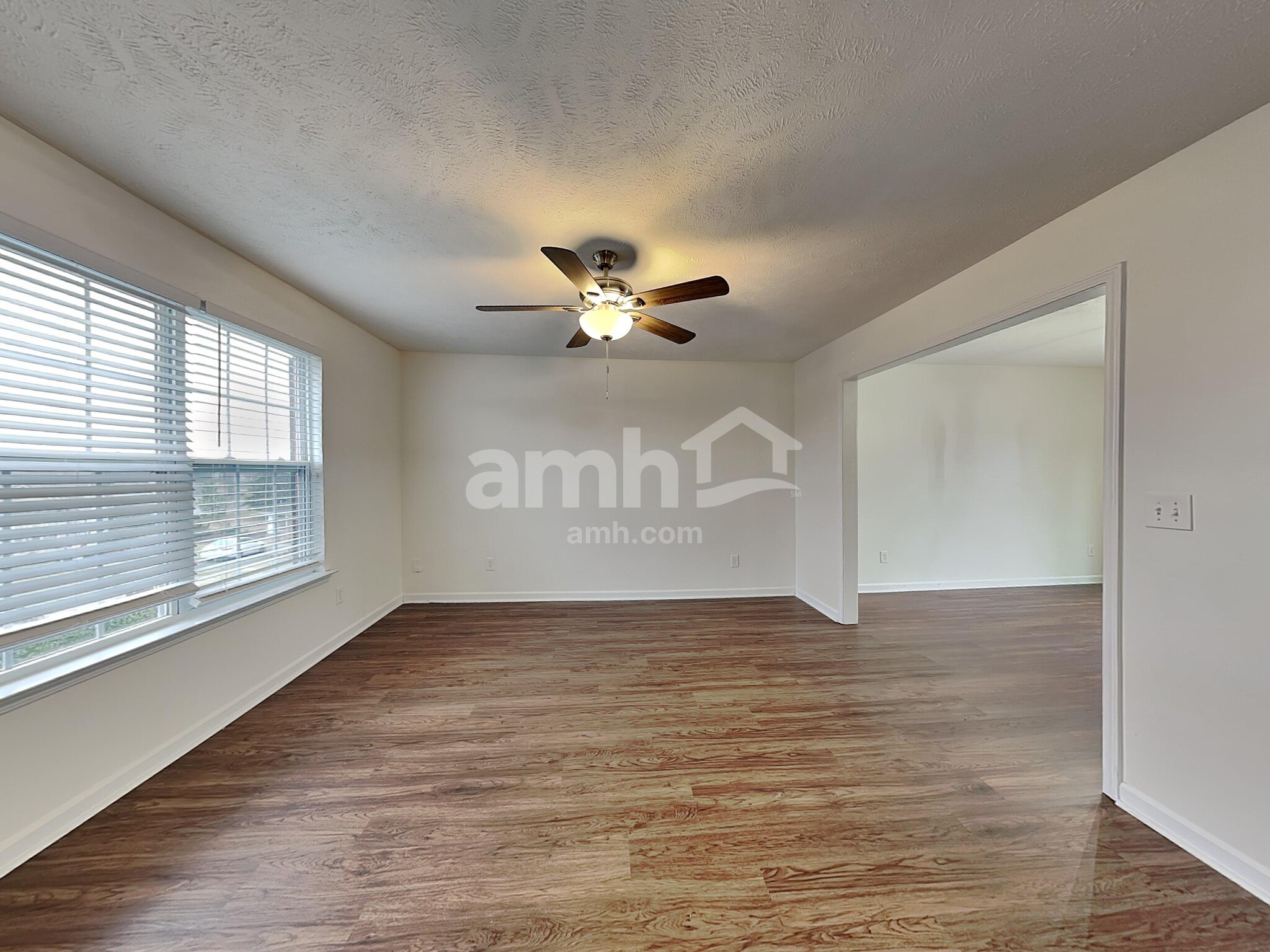 Building Photo - 1124 Emma May Point