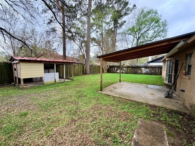 Building Photo - 7876 Bender Rd