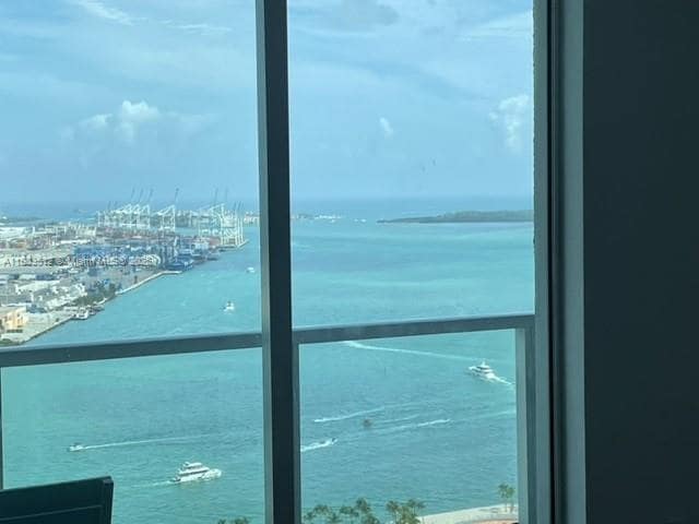 Building Photo - 253 NE 2nd St