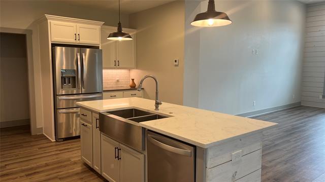 Building Photo - 405 Carneros Dr