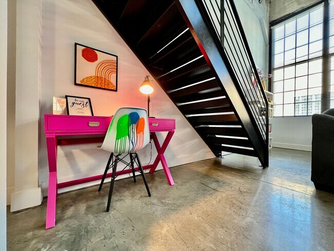 Building Photo - ?Kings Island Loft w/ Brewery, River, Bike...