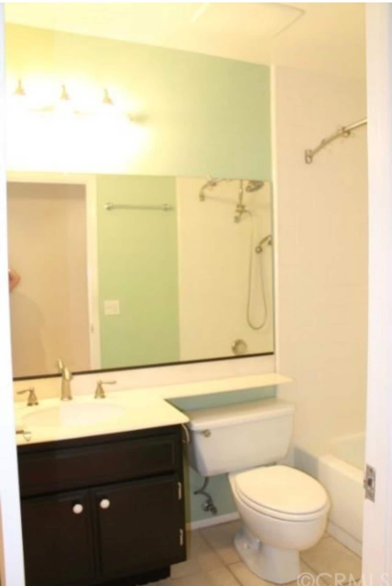 Building Photo - 340 Spinnaker Way