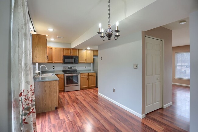 Building Photo - 1284 Hunters Ridge Dr