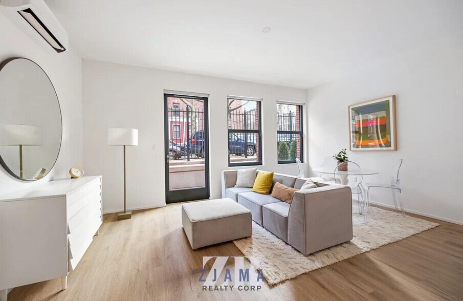 Building Photo - 955 Sterling Pl
