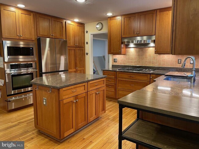 Building Photo - 13110 Pelmira Ridge Ct
