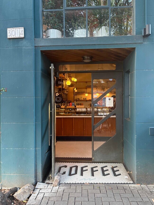 Building Photo - 755 Florida St