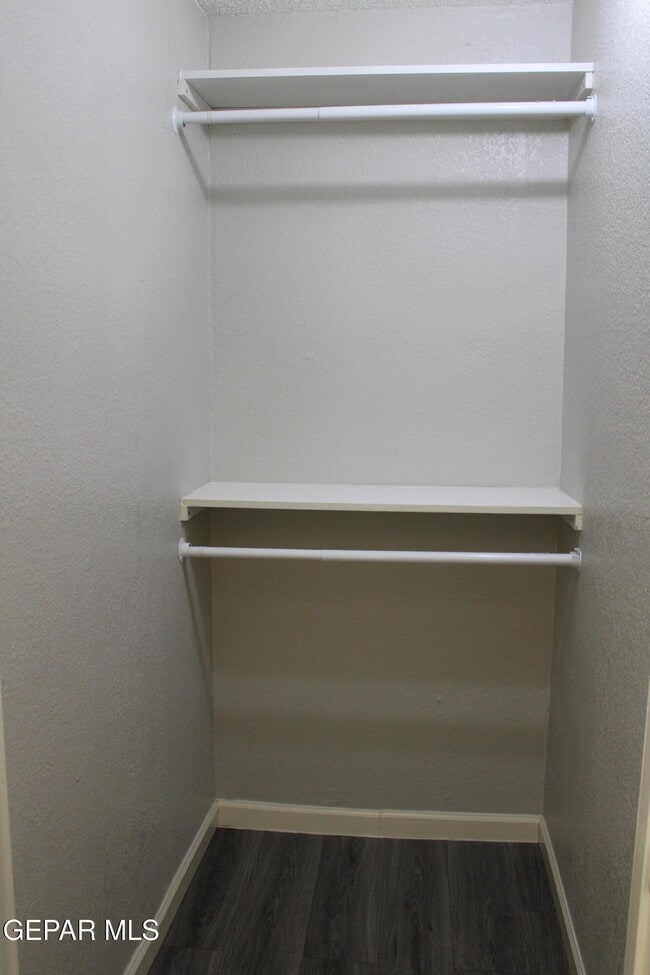 Building Photo - 11100 La Quinta Pl