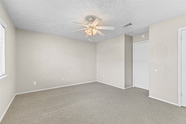 Building Photo - 8406 Windfall Ln