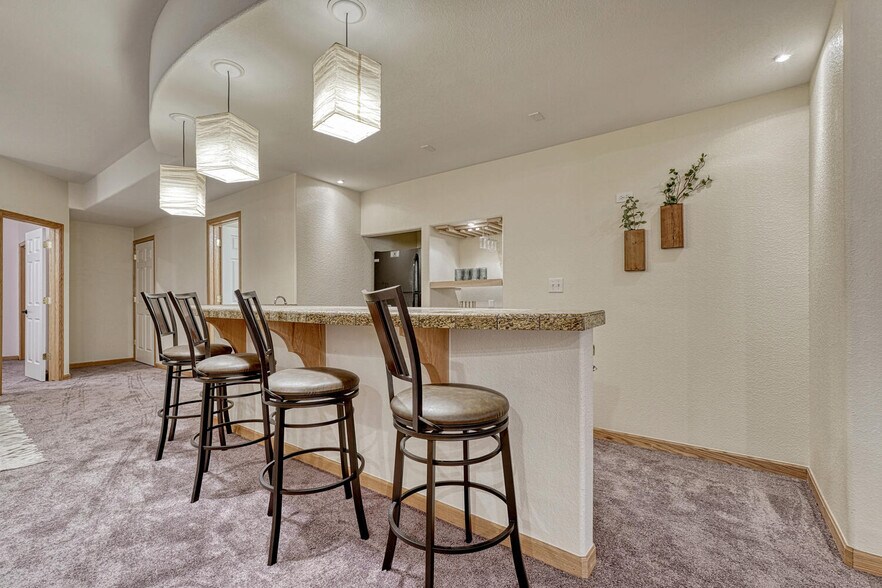 Building Photo - 7170 Windwood Way