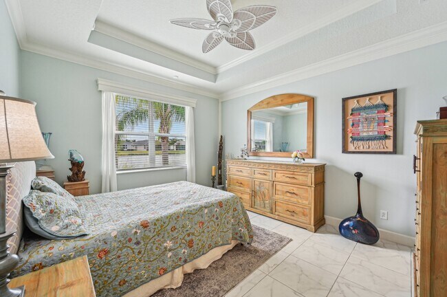 Building Photo - 15442 Santa Pola Dr