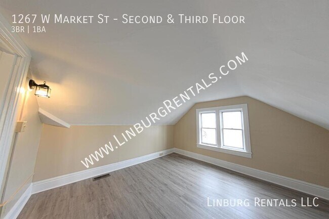 Building Photo - 1267 W Market St